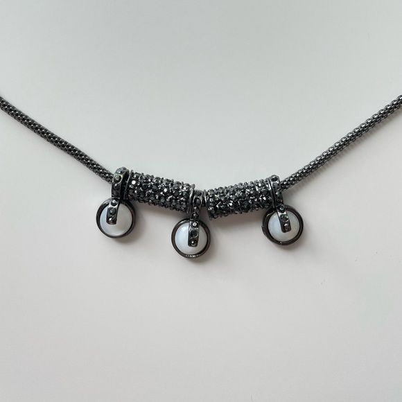 Necklace - Picture 2 of 3